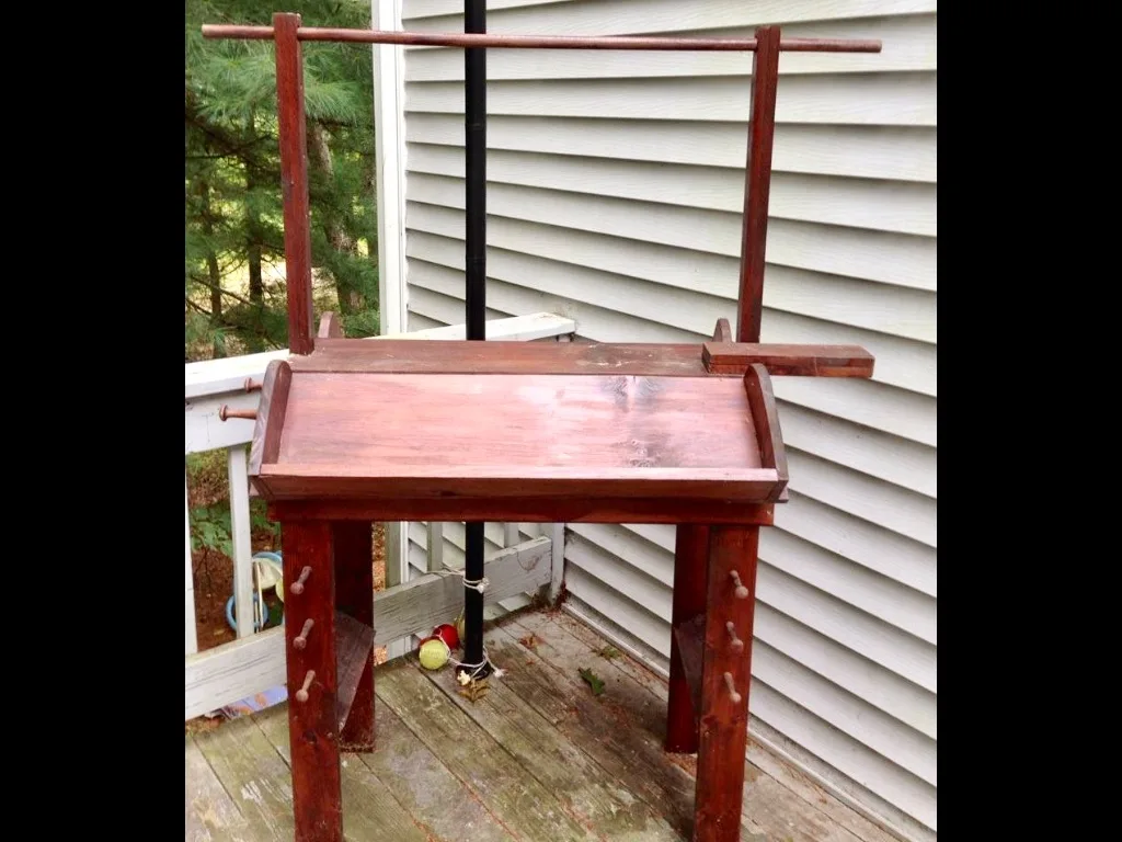 DIY House Number Floral Planter Our Crafty Mom #flowerstand #diyproject #outdoorprojects