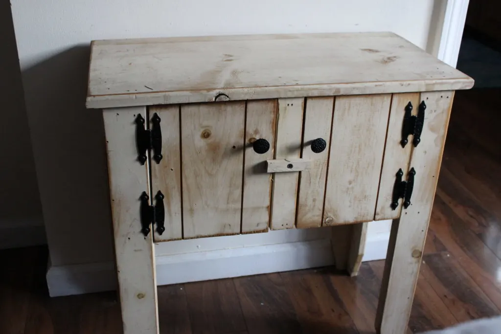 End Table Makeover With Modern Masters Metal Effects Our Crafty Mom