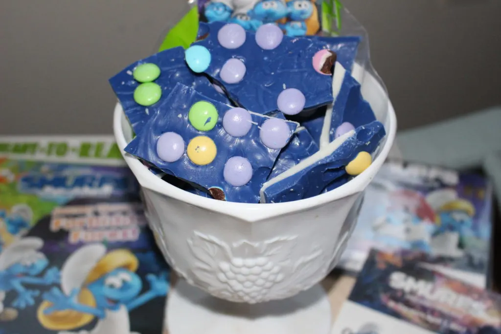 Candy Bark Treat Bags Smurfs Our Crafty Mom