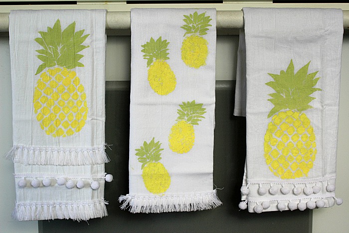 Pineapple Flour Sack Towels