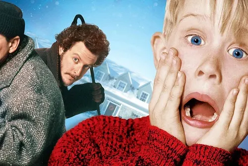 25 Christmas Movies Blog Hop - Home Alone - Our Crafty Mom 
