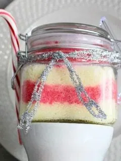 peppermint sugar scrub in jar