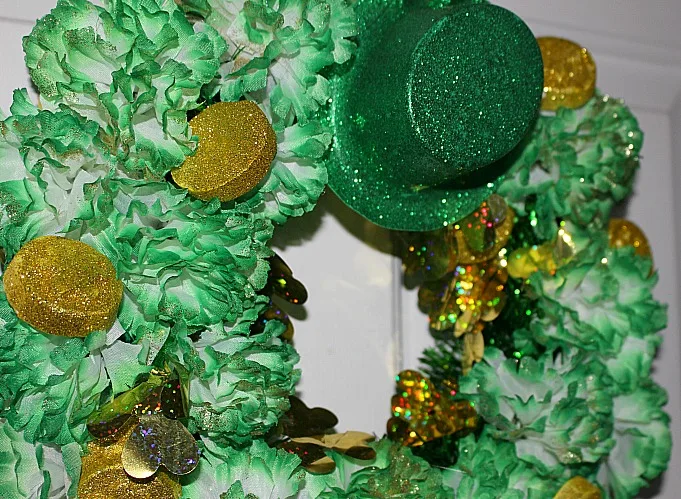 close up of  Dollar Store St. Patrick's Day Wreath 