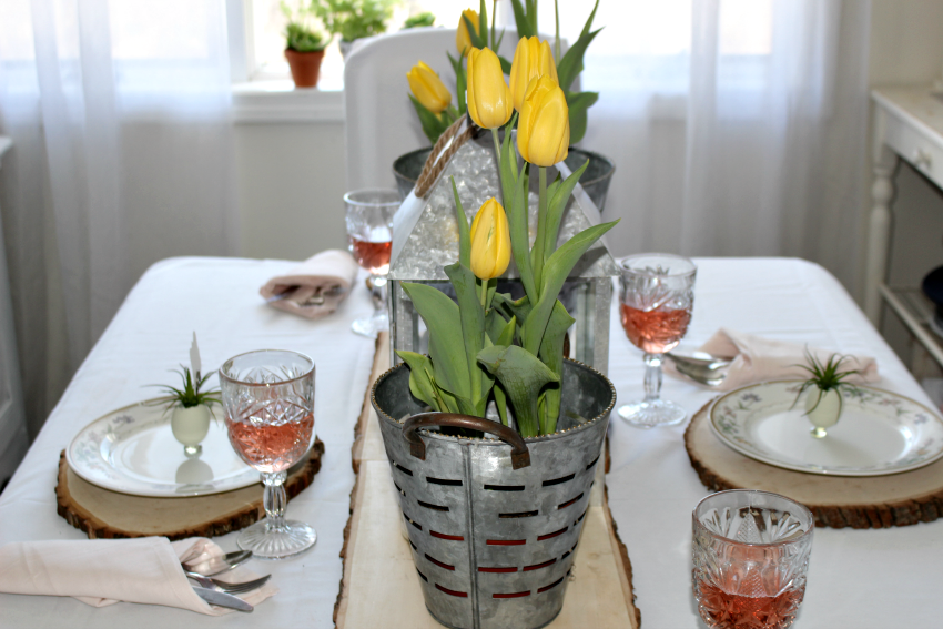Set A Modern Farmhouse Style Spring Tablescape Our Crafty Mom #springtablescape #farmhousestyle #farmhousedecor