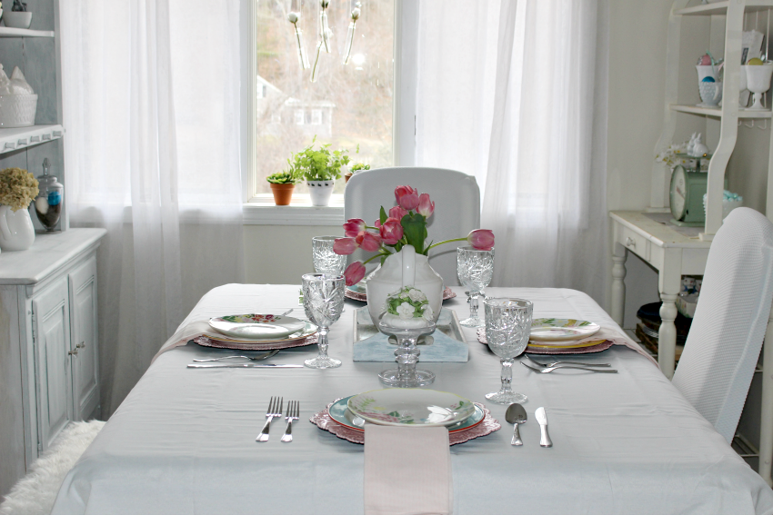 Simple Spring Decorating Ideas For Your, Table Setting Ideas For Home Simple