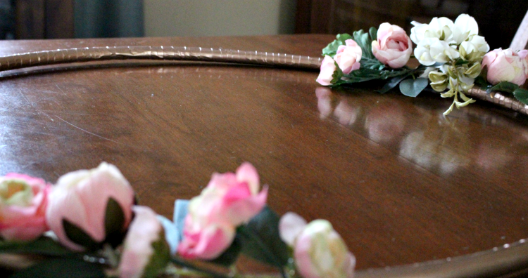 How To Make A DIY Floral Photo Hoop Our Crafty Mom