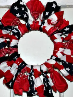 Make A Fun Fourth Of July Dollar Store Bandana Wreath Our Crafty Mom #dollarstorewreath #patrioticwreath