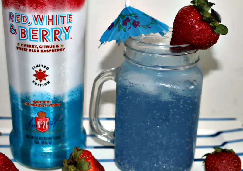 Easy To Make Red White And Berry Patriotic Cocktail Our Crafty Mom #summercocktailseries #redwhiteandberryvodka