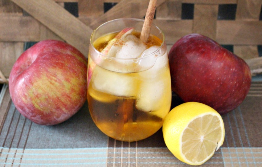 Make A Tasty Apple Cinnamon Mezcal Margarita Our Crafty Mom