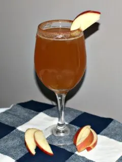 Crisp And Delicious - Sparkling Apple Pie Cocktail Our Crafty Mom