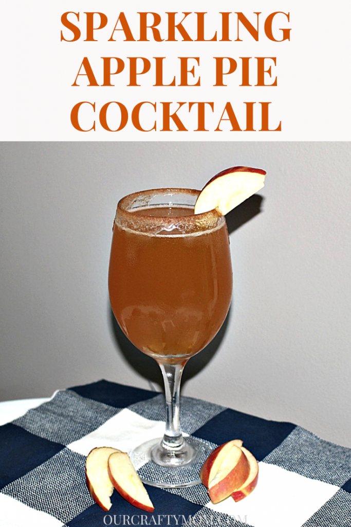 Crisp And Delicious Sparkling Apple Pie Cocktail