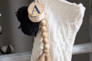 How To Make A DIY Wood Bead Christmas Stocking Tag