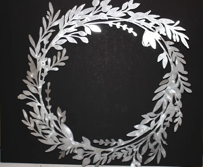 Decocrated wreath
