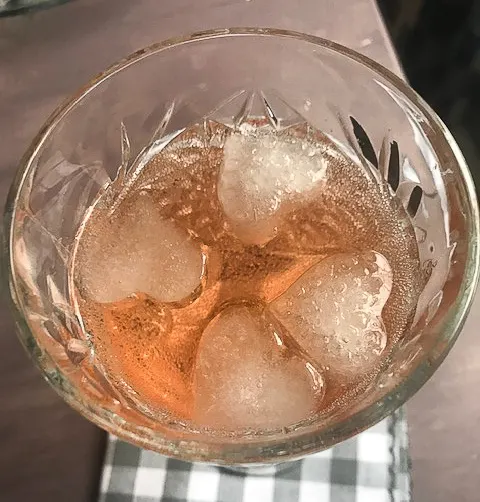 heart shaped ice cubes