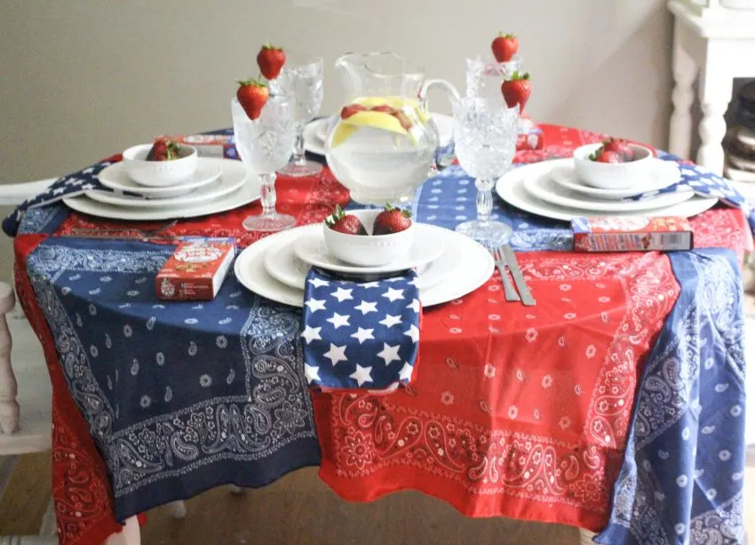 patriotic tablescape