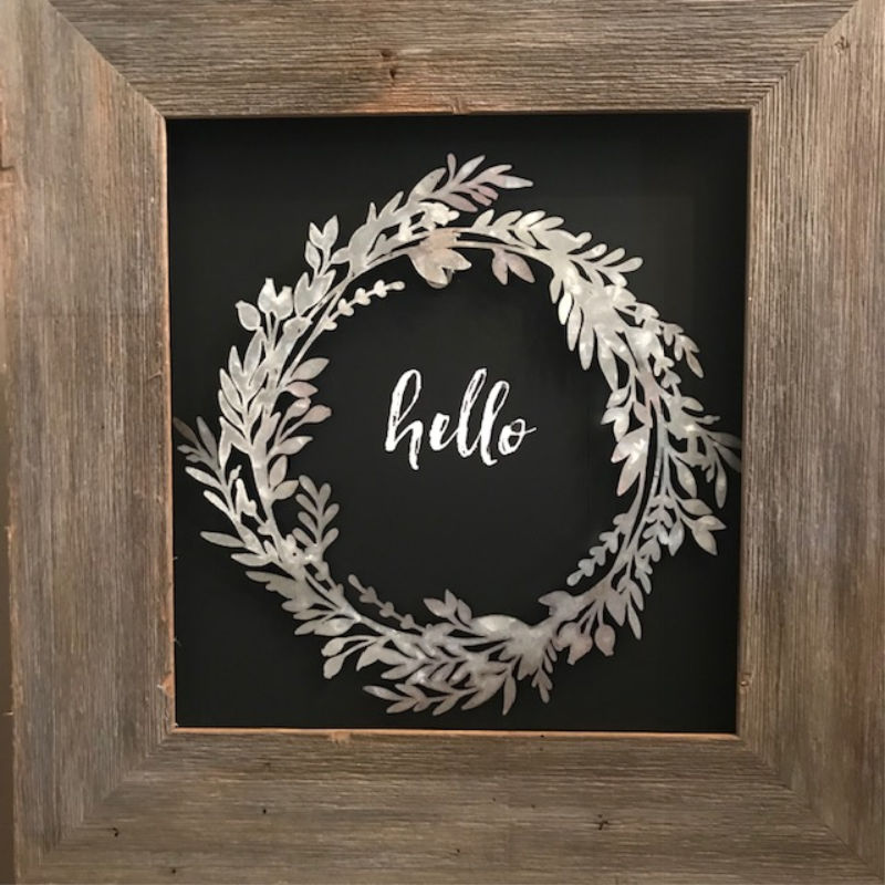 Barnwood-Wreath-Frame from the decocrated subscription box