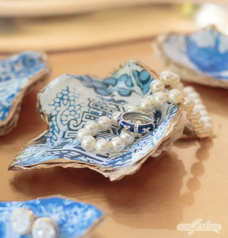 chinoiserie oyster shells 