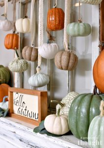 27 Quick And Easy DIY Fall Home Decorating Ideas