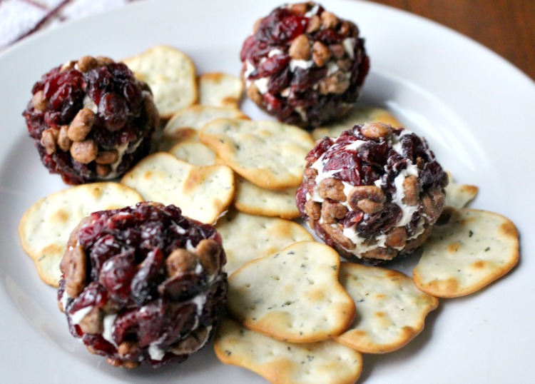 cheese balls with cranberries and nuts