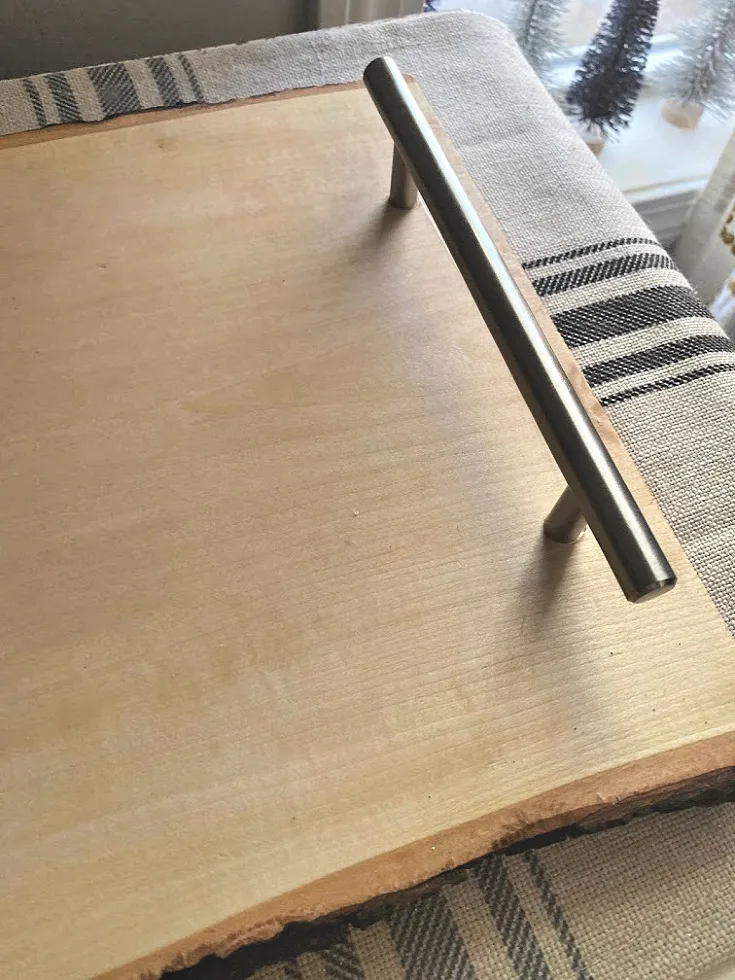 wood slice with handles