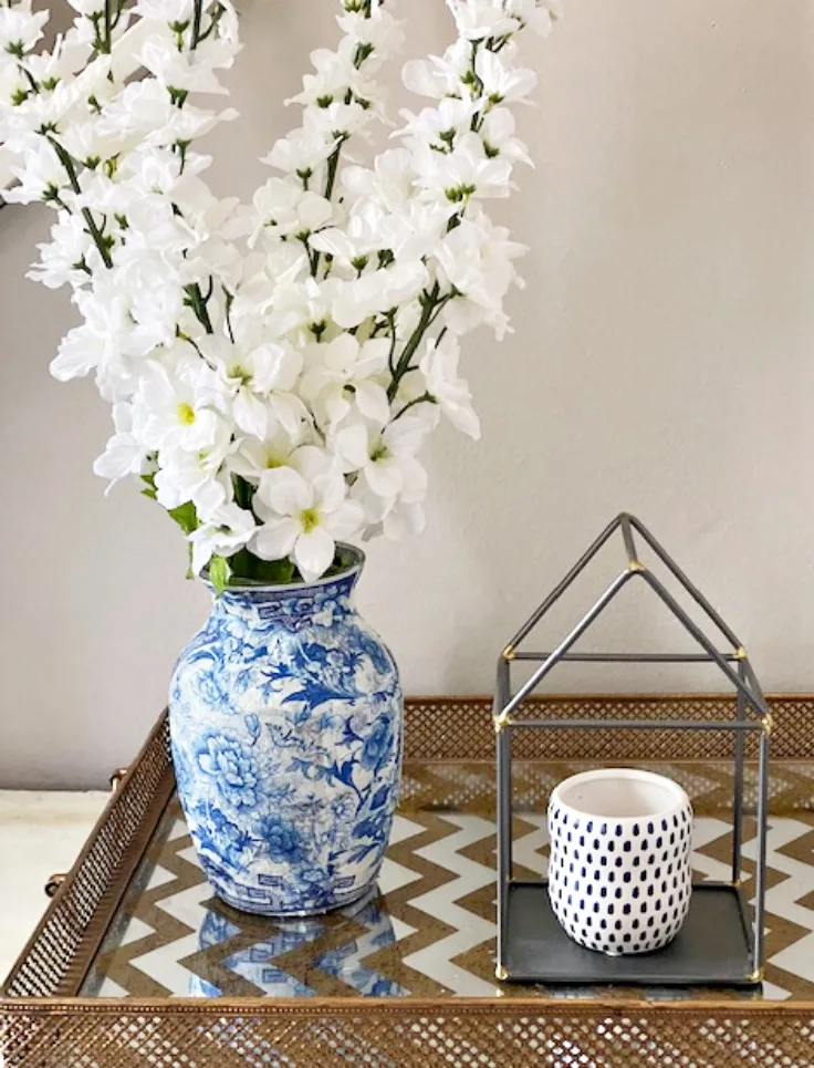 DIY chinoiserie vase on tray