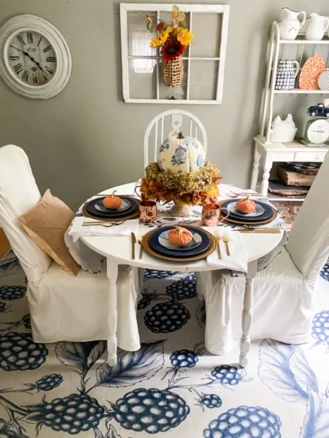 room view blue and orange fall tablescape