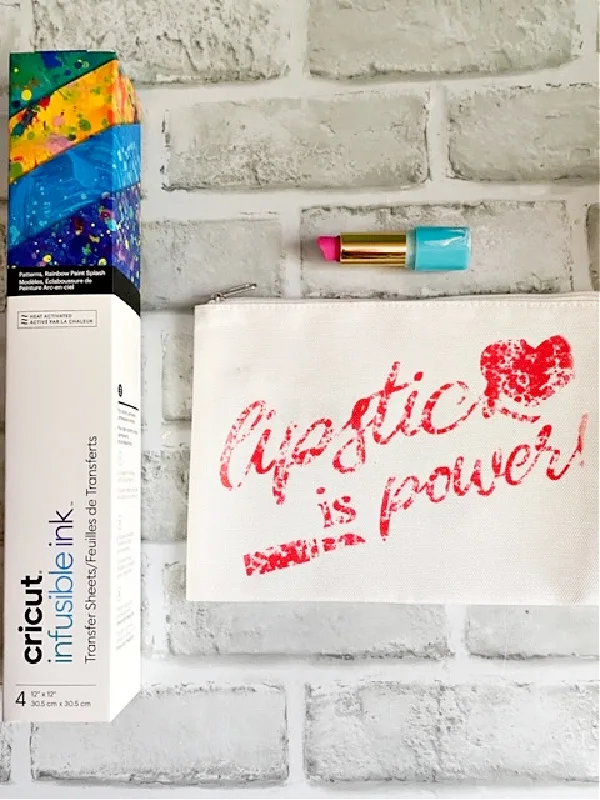 cricut infusible ink cosmetic bag