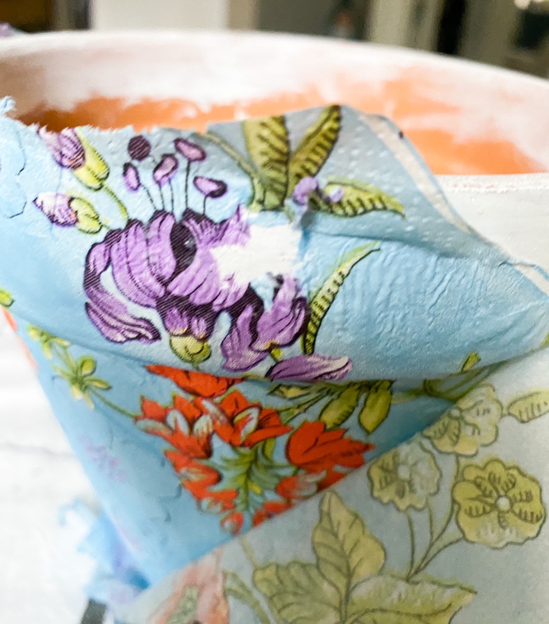 how to decoupage with napkins to make beautiful clay pots