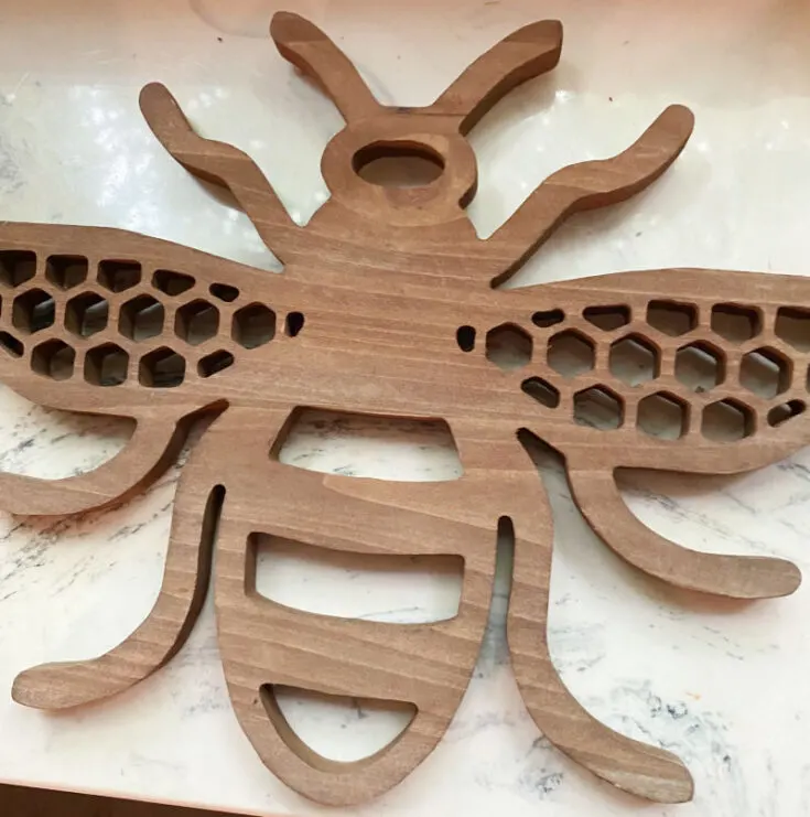 wood bumble bee