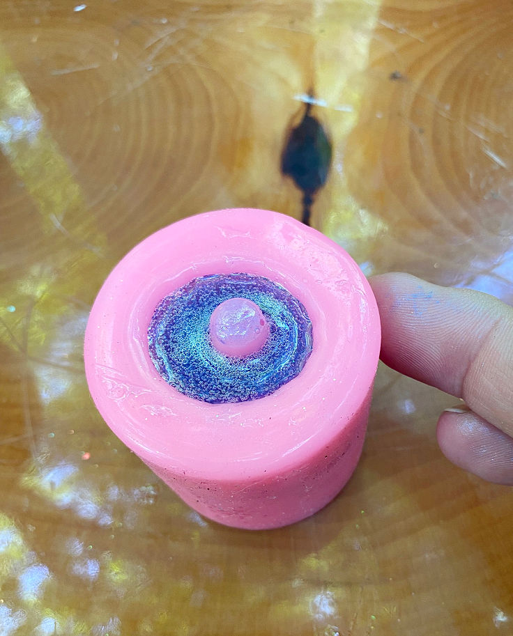tapping resin in mold