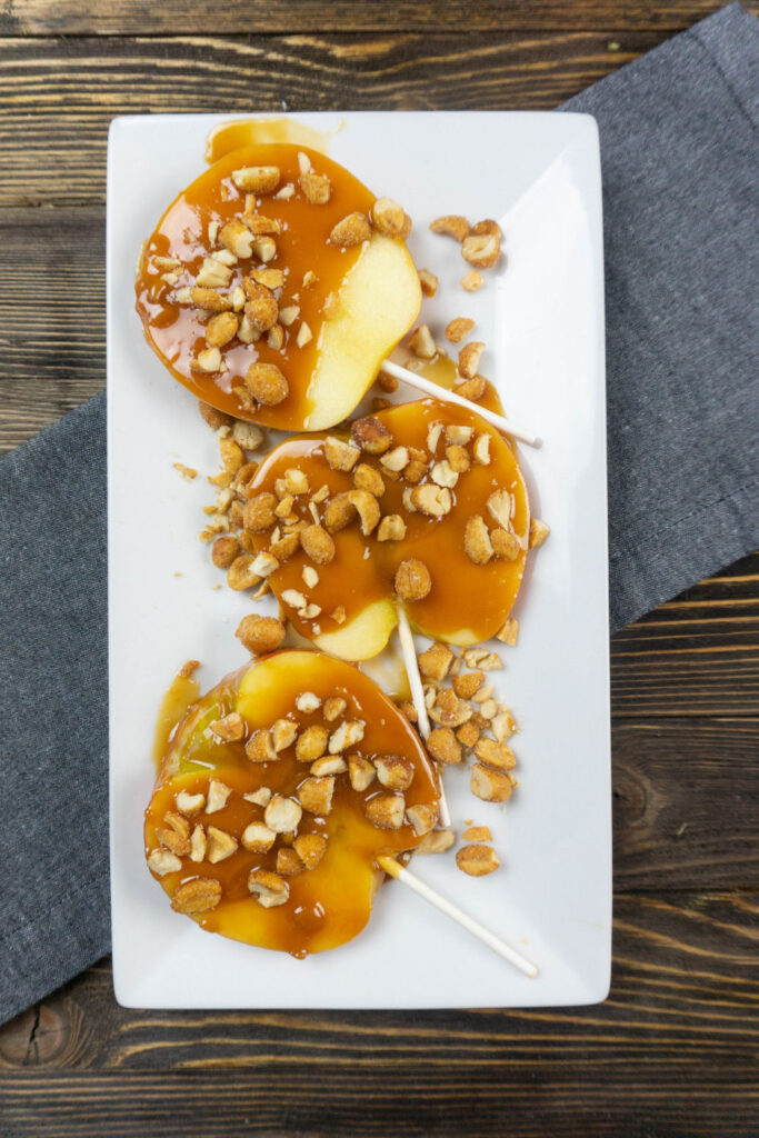 How To Make Scrumptious Sliced Caramel Apple Pops