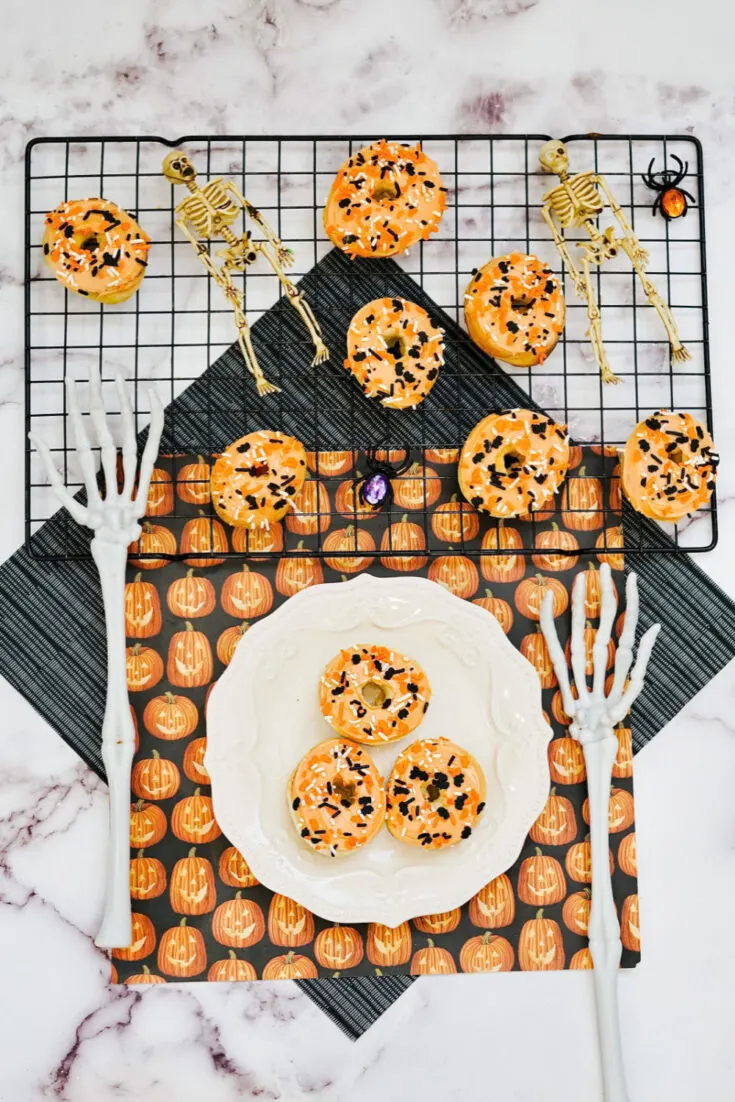 3 ingredient Halloween donuts