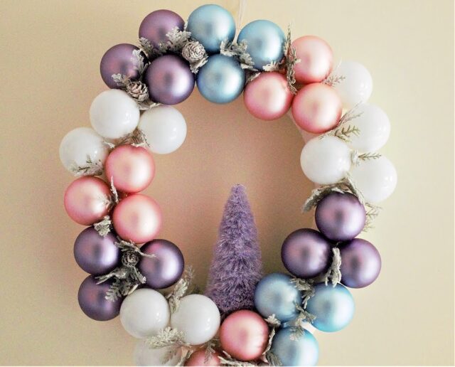 Pretty Pastel Themed Christmas Tree (Christmas Tree Decor Blog Hop)