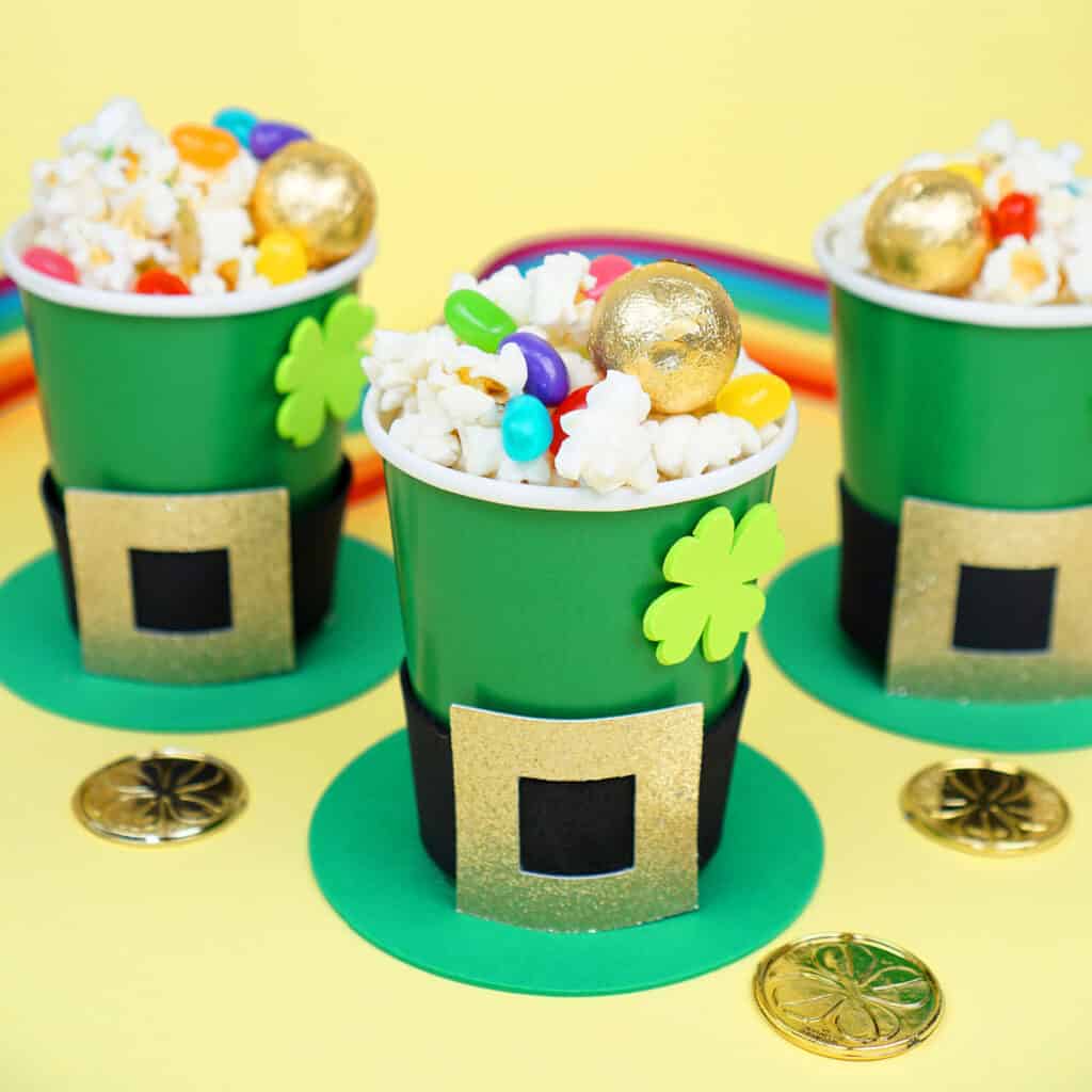 st patricks day candy display