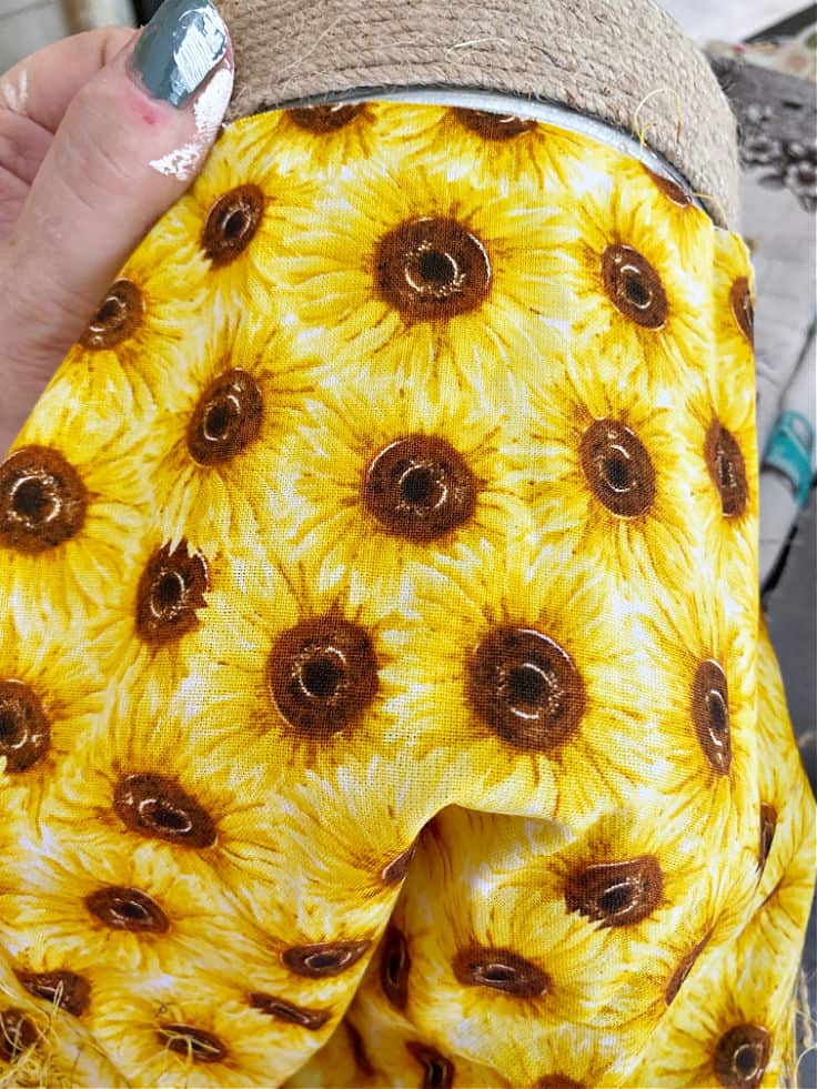 tracing sunflower fabric