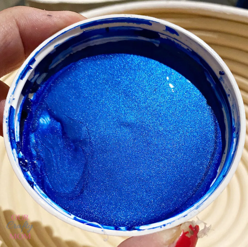 Metallic blue paint