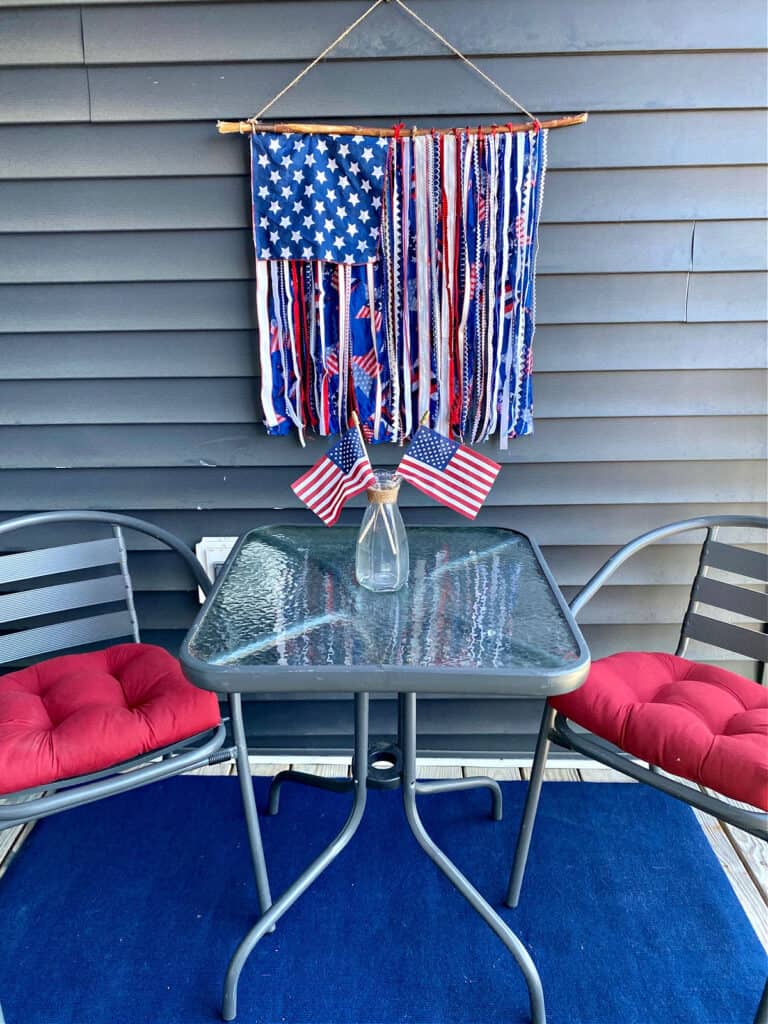 how to make a flag with ribbon hanging on porch