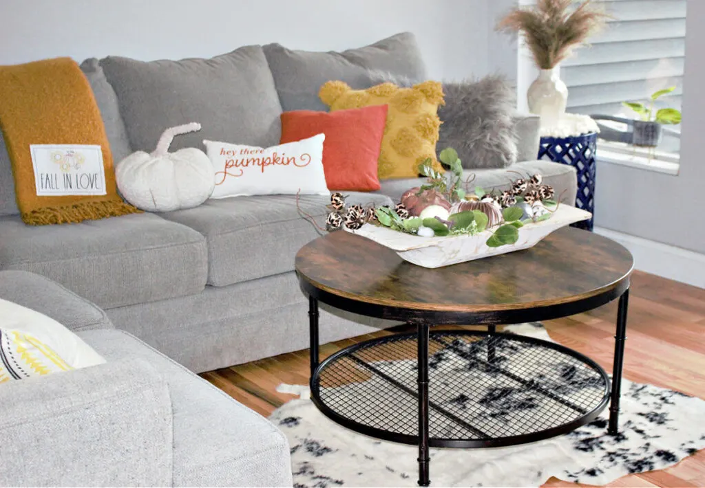 sectional sofa with coffee table for fall