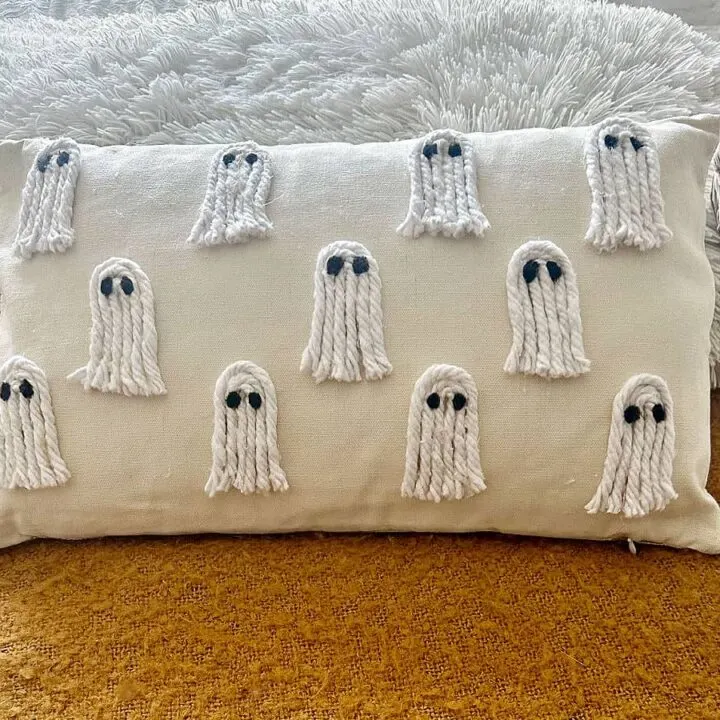 Halloween ghost pillow