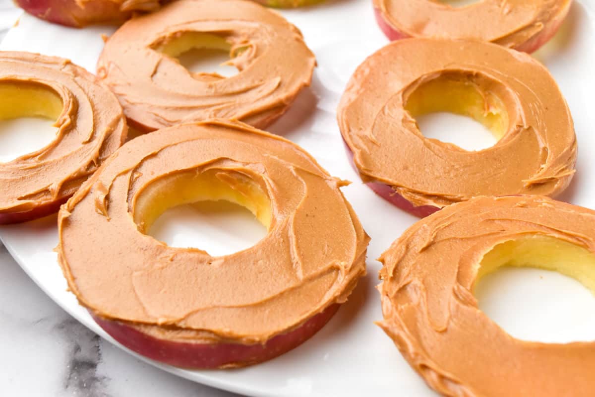 apple slice donuts with peanut butter