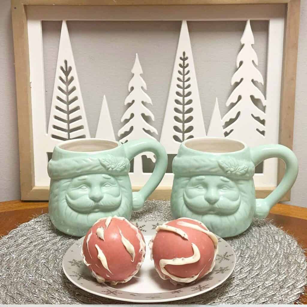 christmas hot cocoa bombs with santa mugs