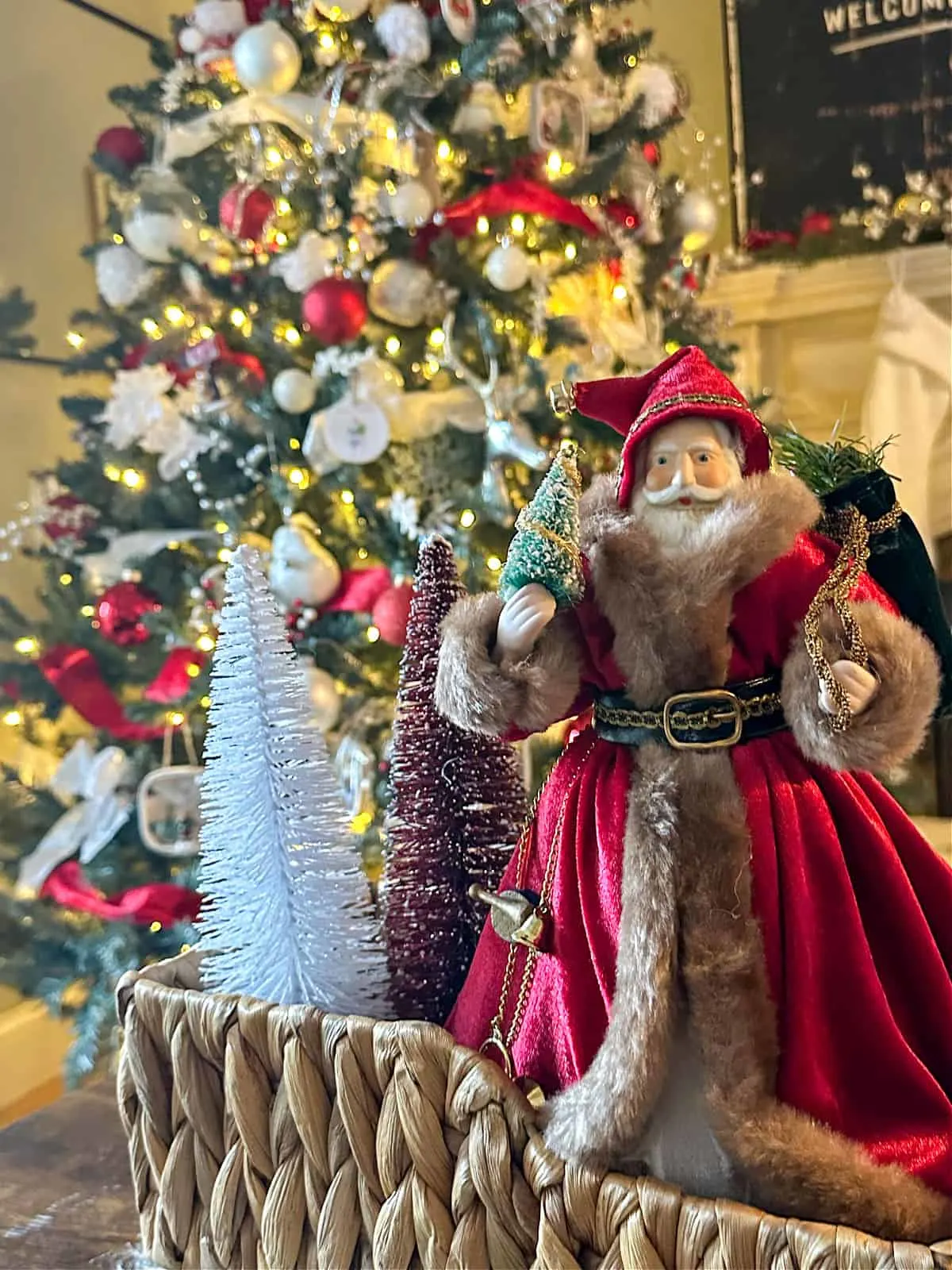 vintage santa in sleigh