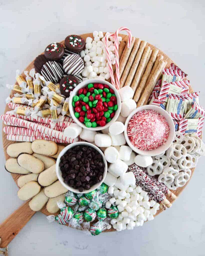 23 Epic Christmas Dessert Charcuterie Board Ideas