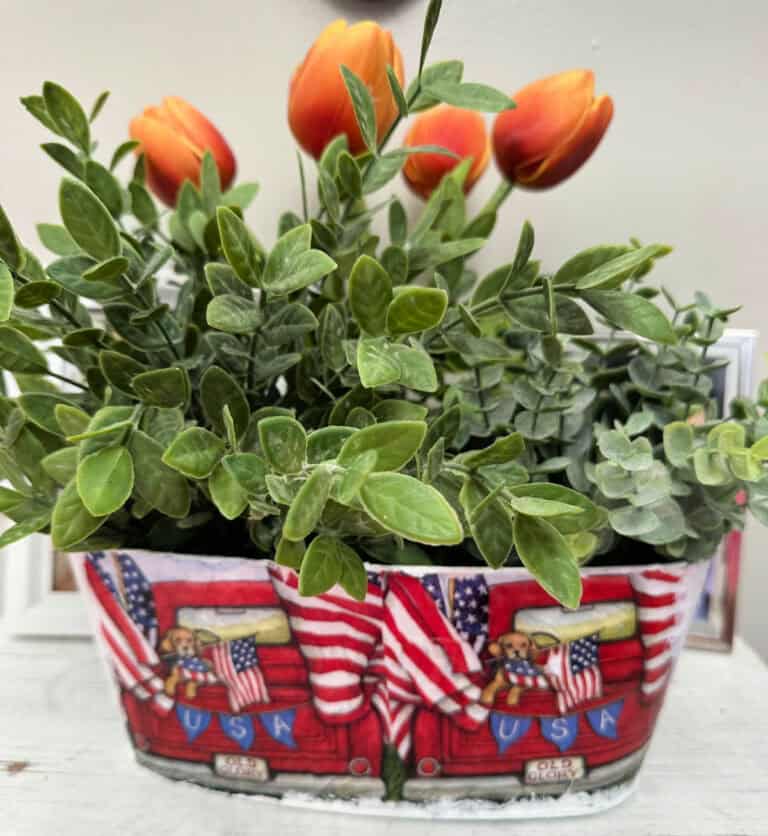 decoupage dollar store planter with napkins patriotic