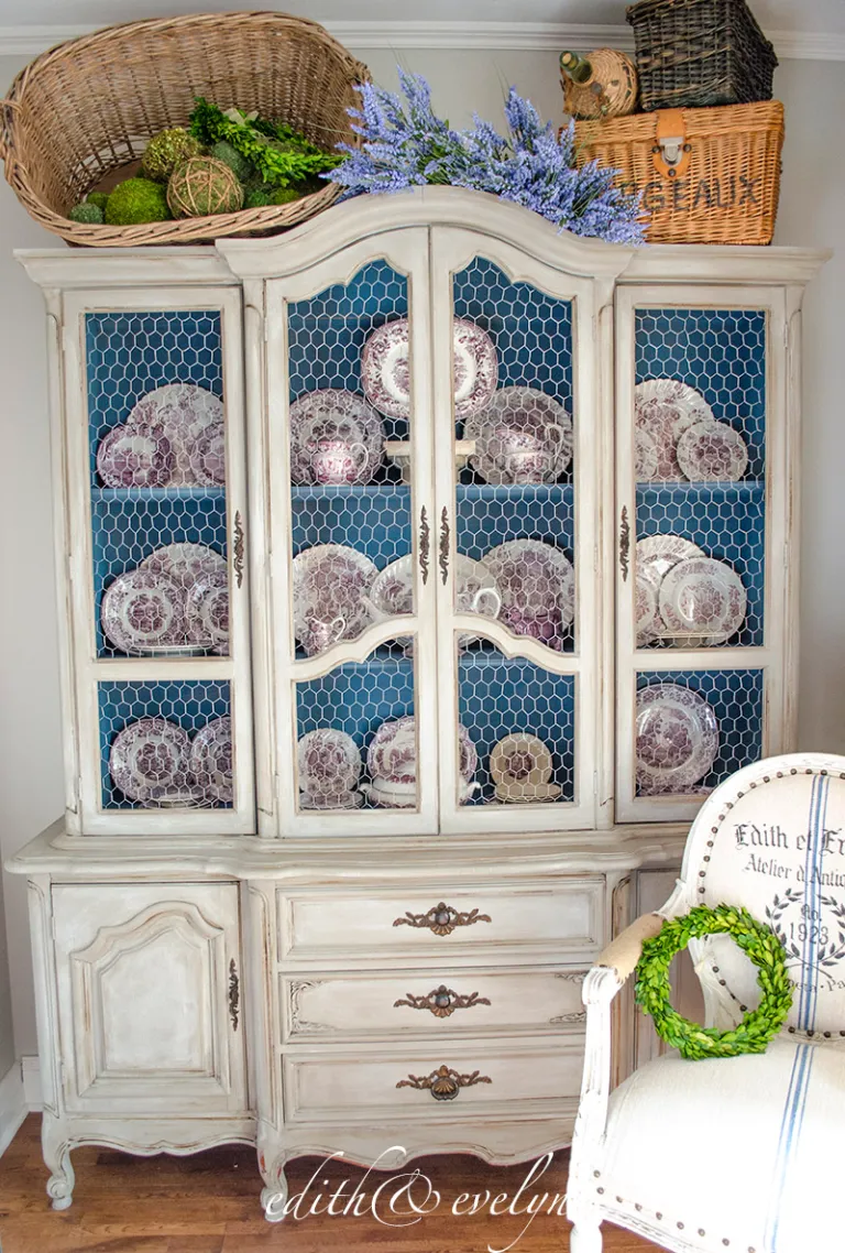 french provincial hutch