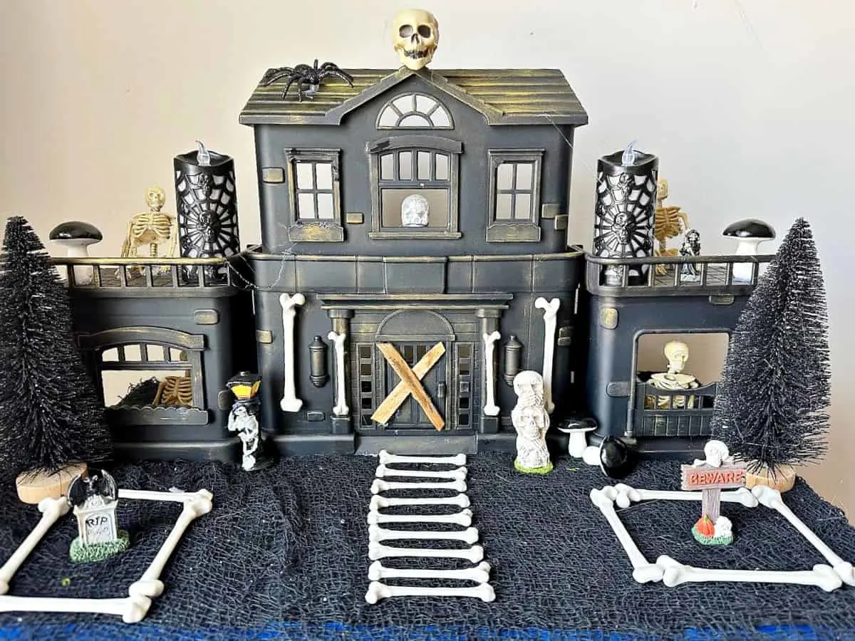 finished haunted house from dollhouse