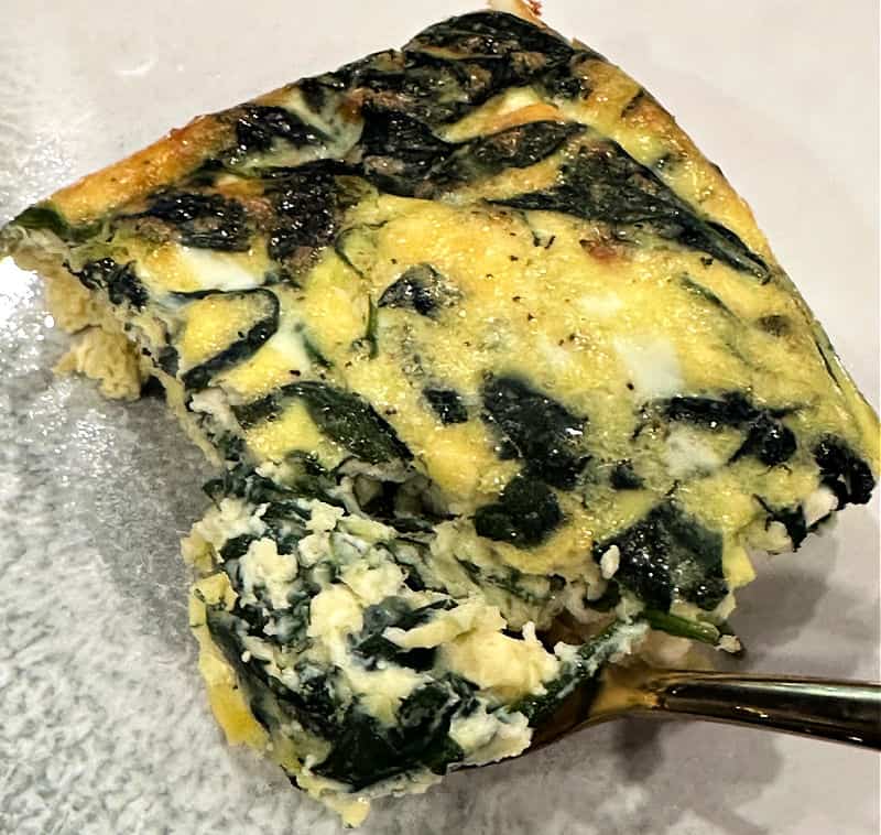 slicing into frittata