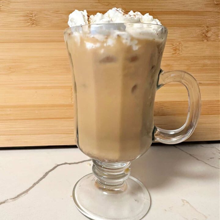 iced pumpkin spice latte