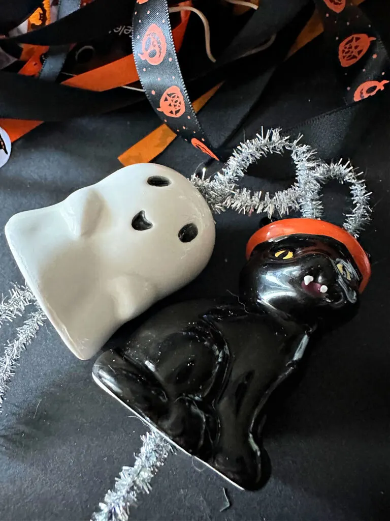 ghost and cat salt shakers