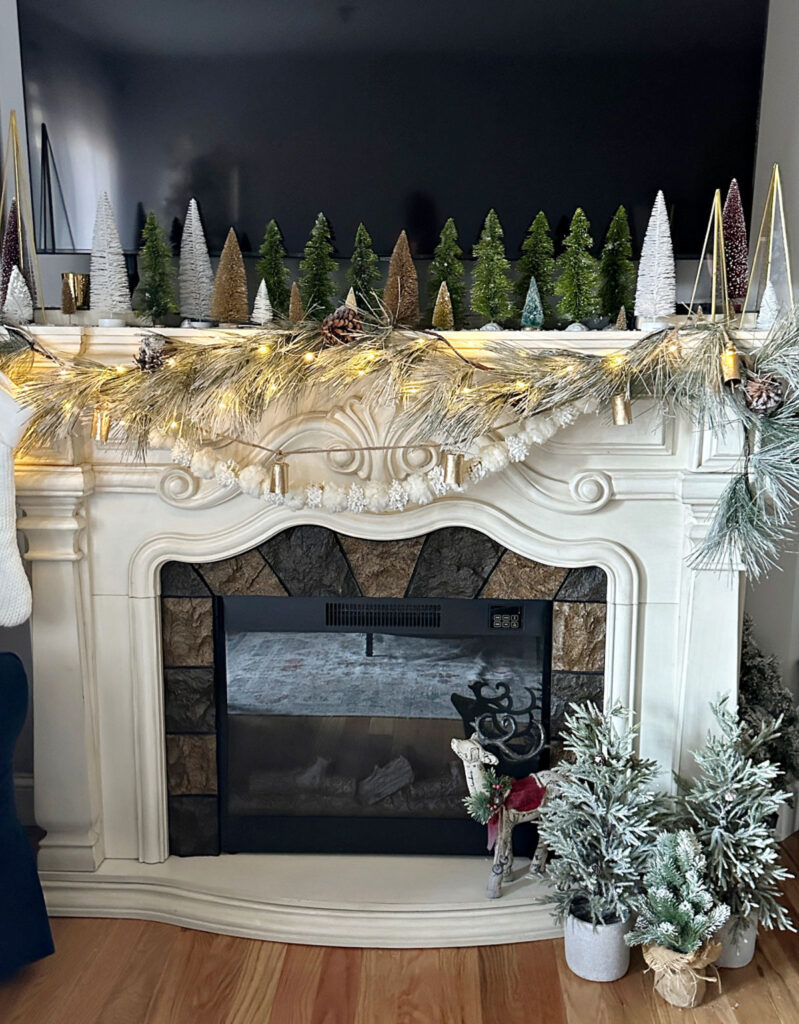 christmas mantel with lights